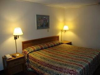 Knights Inn Columbus/Franklinton Extérieur photo