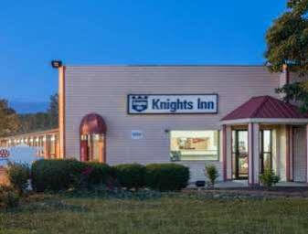 Knights Inn Columbus/Franklinton Extérieur photo